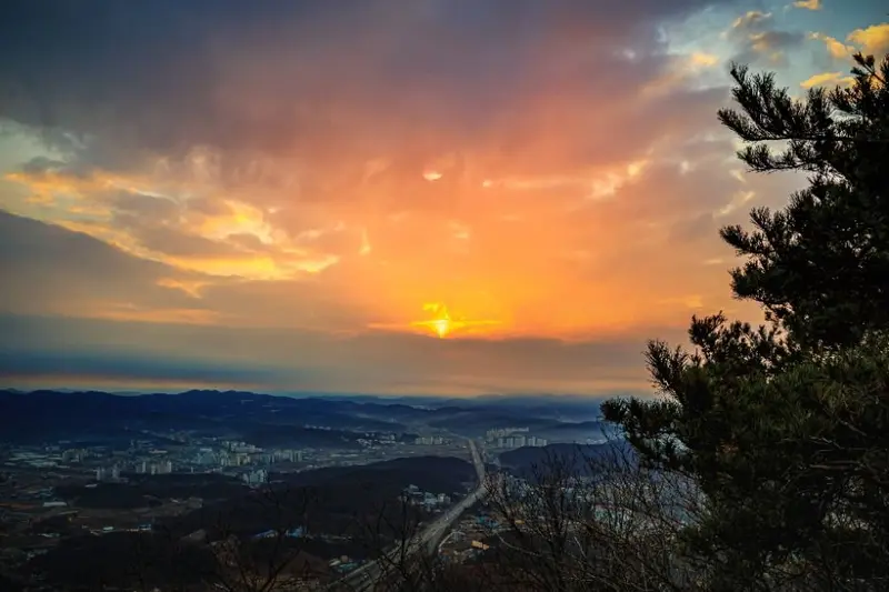 龍仁8景