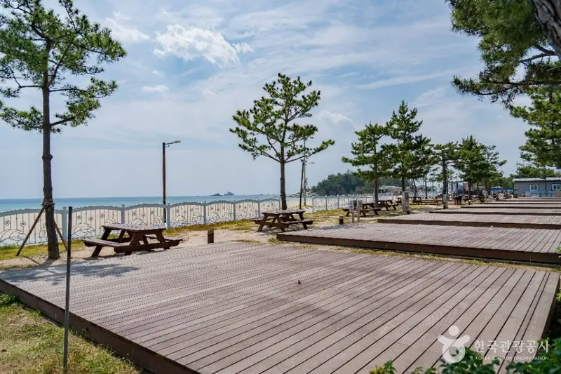 松池湖 海水浴場