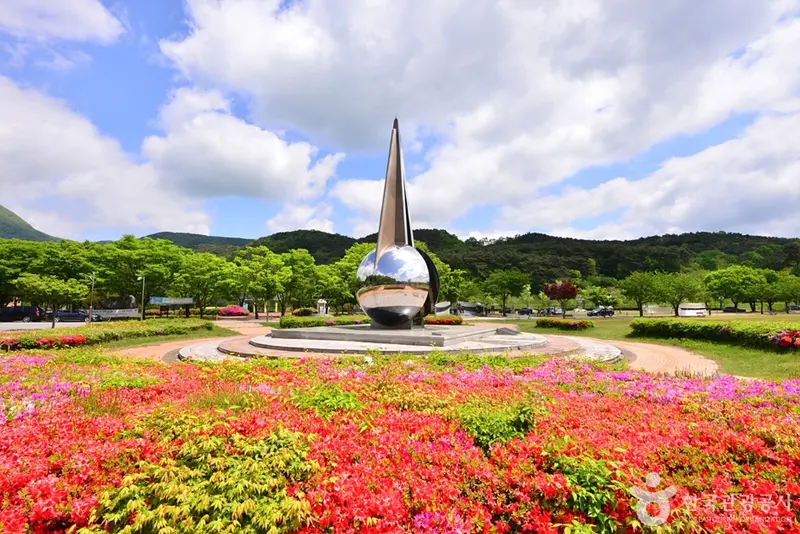 长城湖文化艺术公园