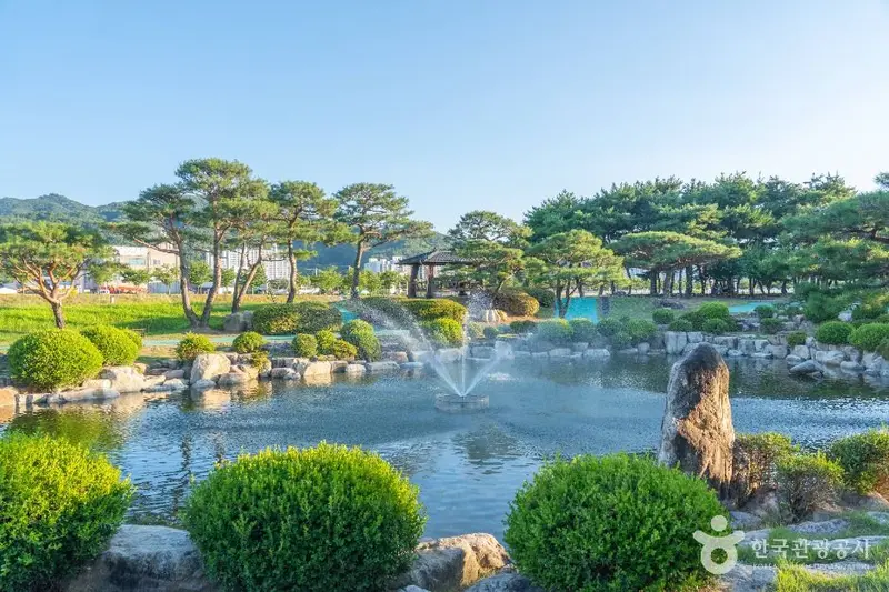 강변공원