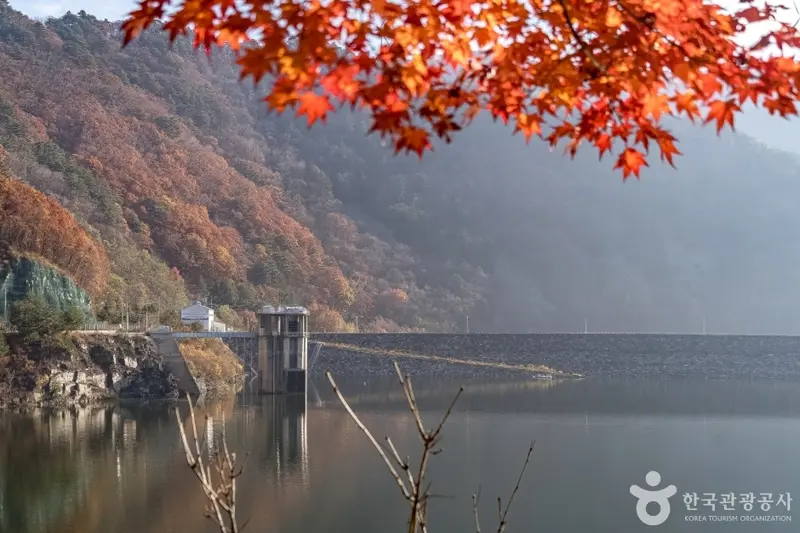 Doam Lake