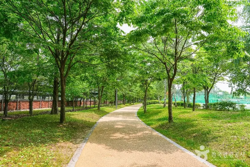 西湖花嶺公園
