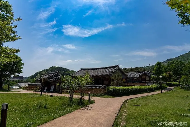 高灵乡校