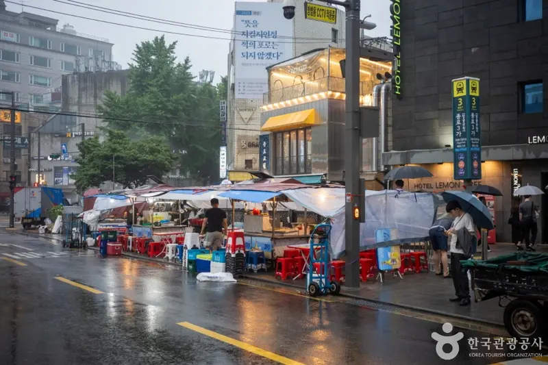 낙원동 포장마차거리