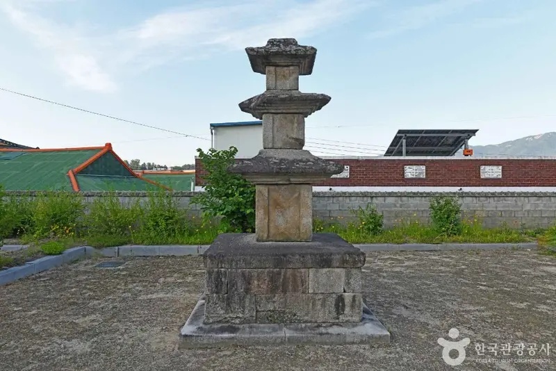 塔仙里石塔