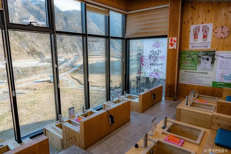 Gagok Yuwhang Joknyok Experience Center