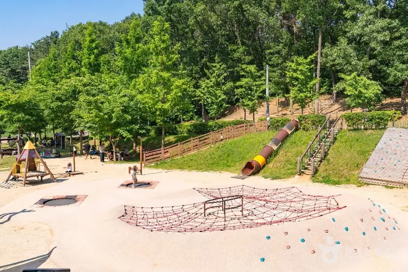 Buraksan Cultural Park