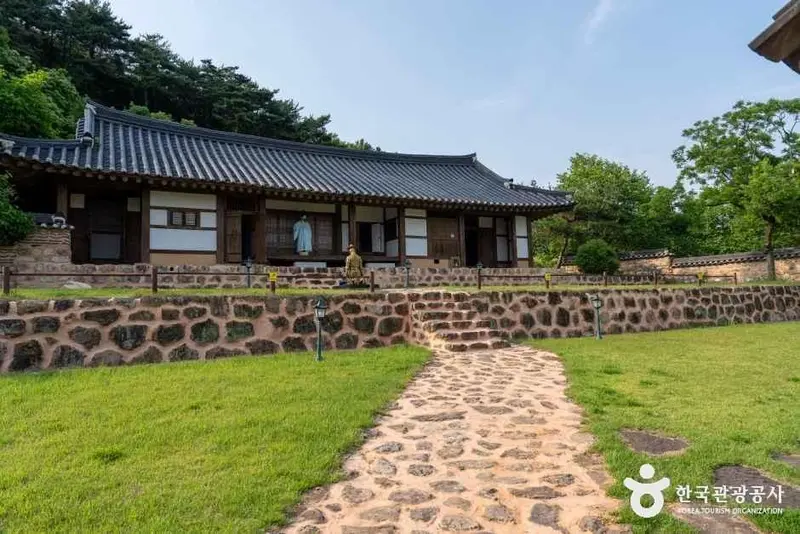 Hong Gildong Theme Park