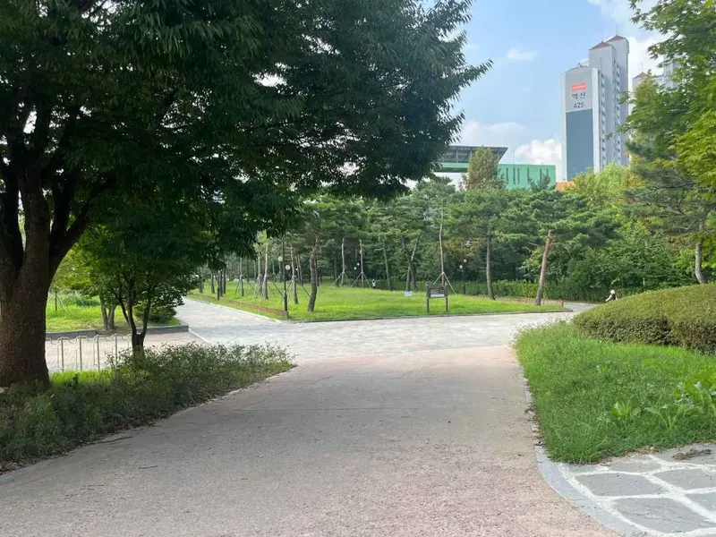マンソク公園