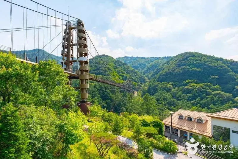 曽坪 座亀山 瞑想吊り橋